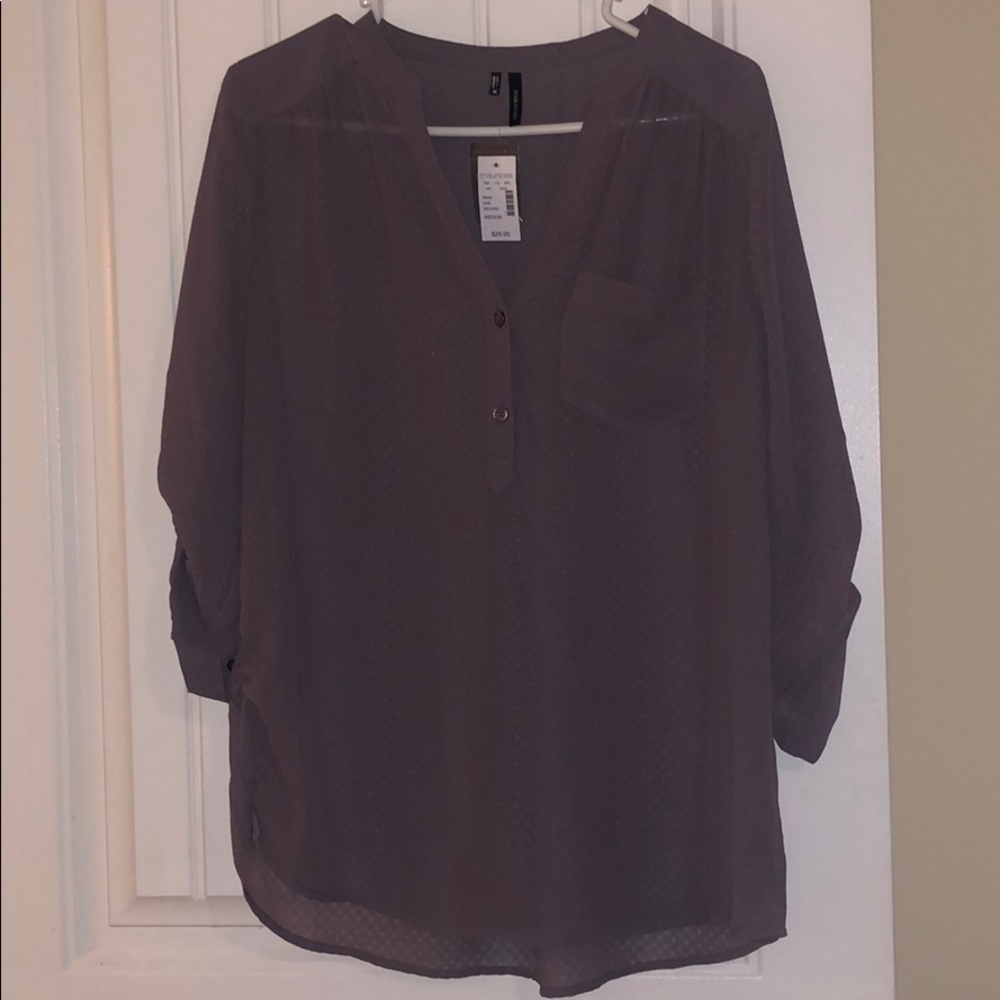 Maurices size m top